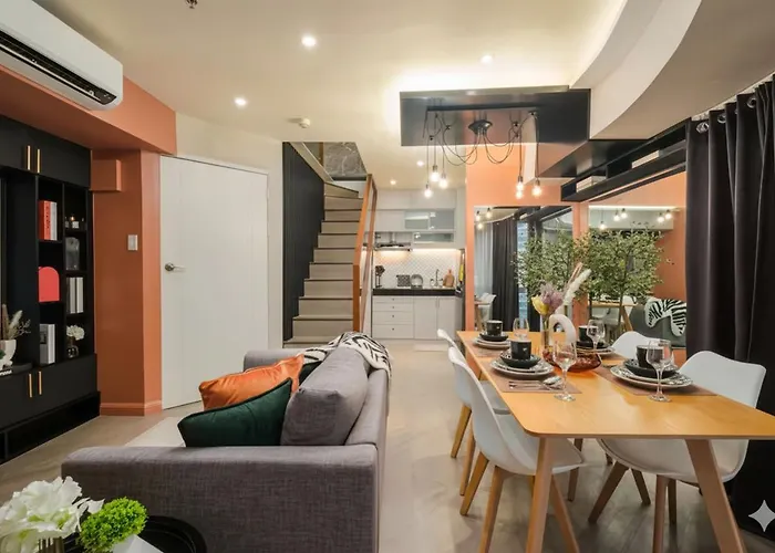 2br Modern Decor In Bgc