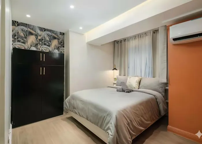 Aparthotel 2br Modern Decor In Bgc *